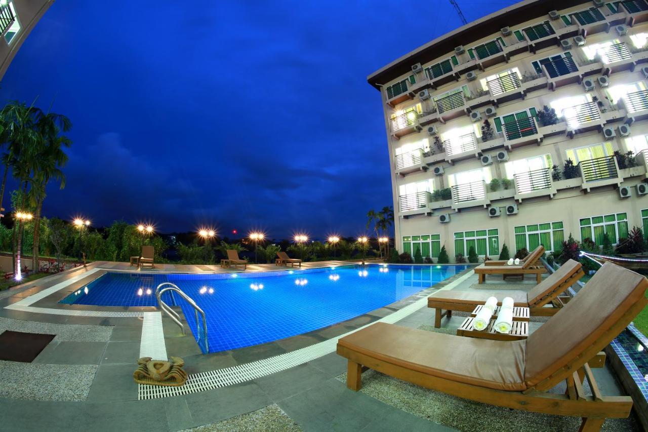 Hotel Sincere Smile Yangon Exterior foto