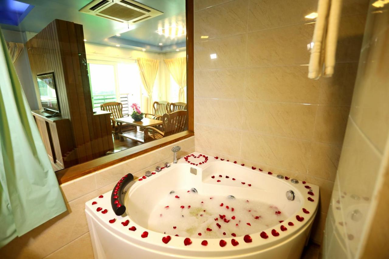 Hotel Sincere Smile Yangon Exterior foto