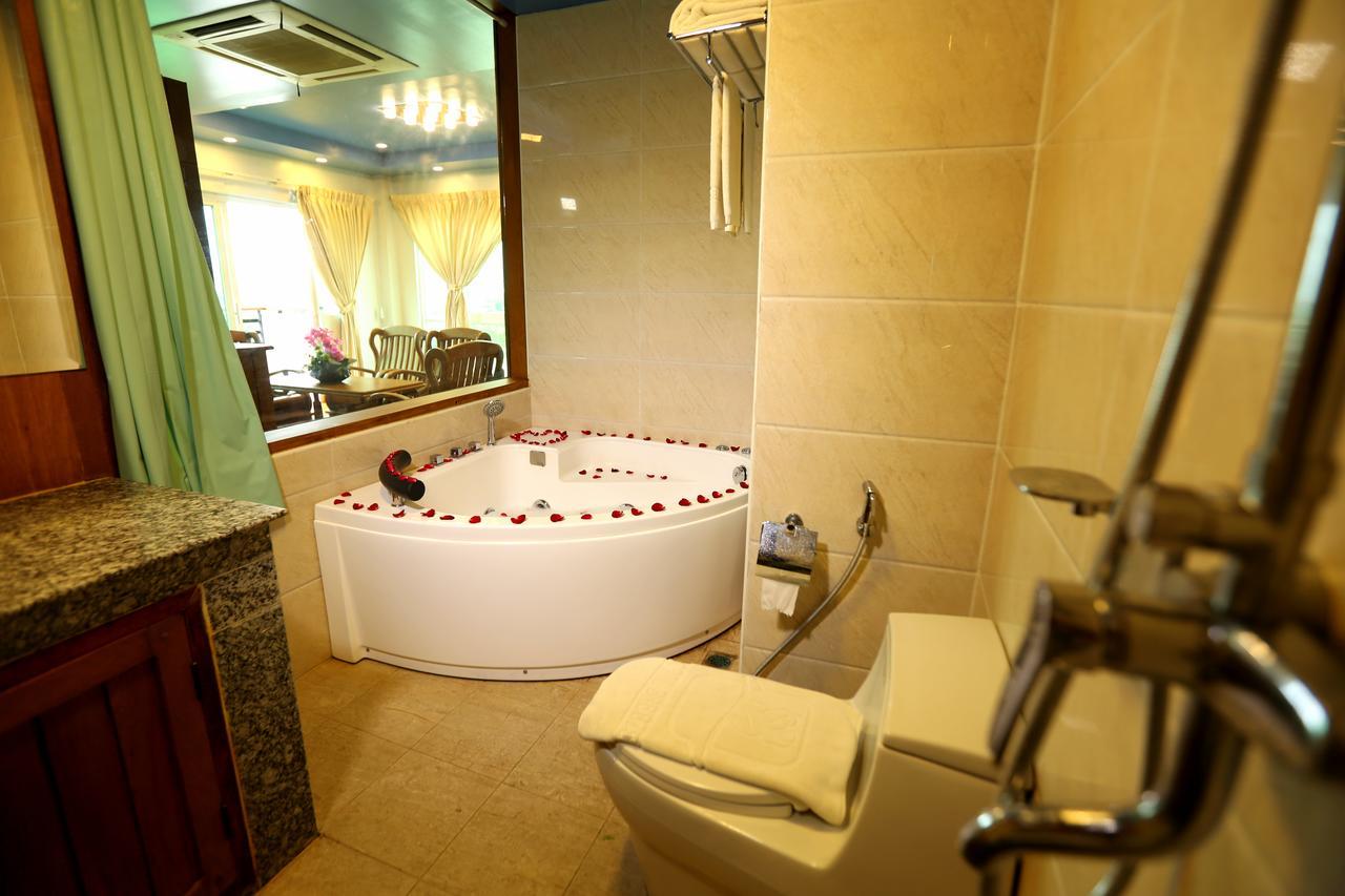 Hotel Sincere Smile Yangon Exterior foto